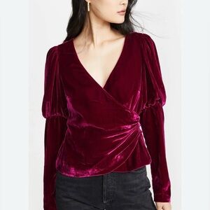 Small Cinq a Sept Velvet Top